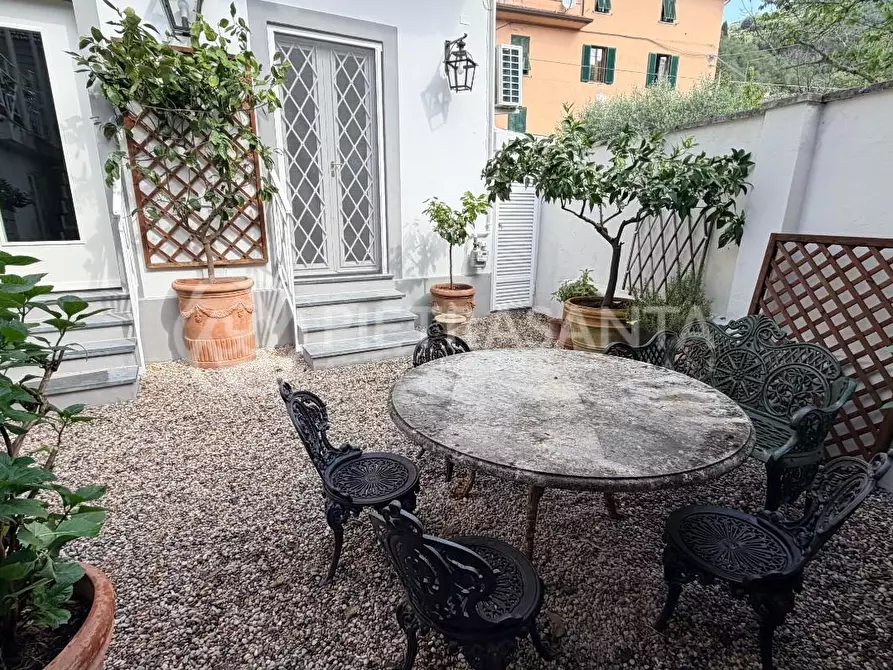 Immagine 4 di Appartamento in vendita  a Pietrasanta