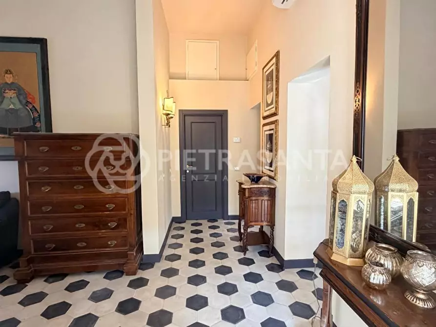 Immagine 23 di Appartamento in vendita  a Pietrasanta