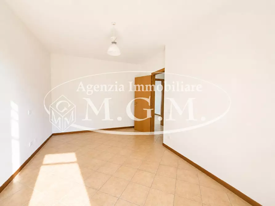 Immagine 17 di Appartamento in vendita  a Santa Maria A Monte