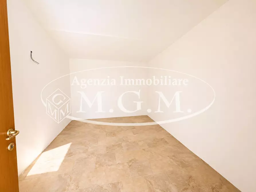 Immagine 19 di Appartamento in vendita  a Santa Maria A Monte