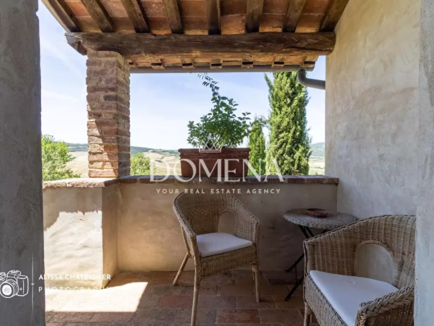 Immagine 28 di Casa colonica in vendita  a Montepulciano