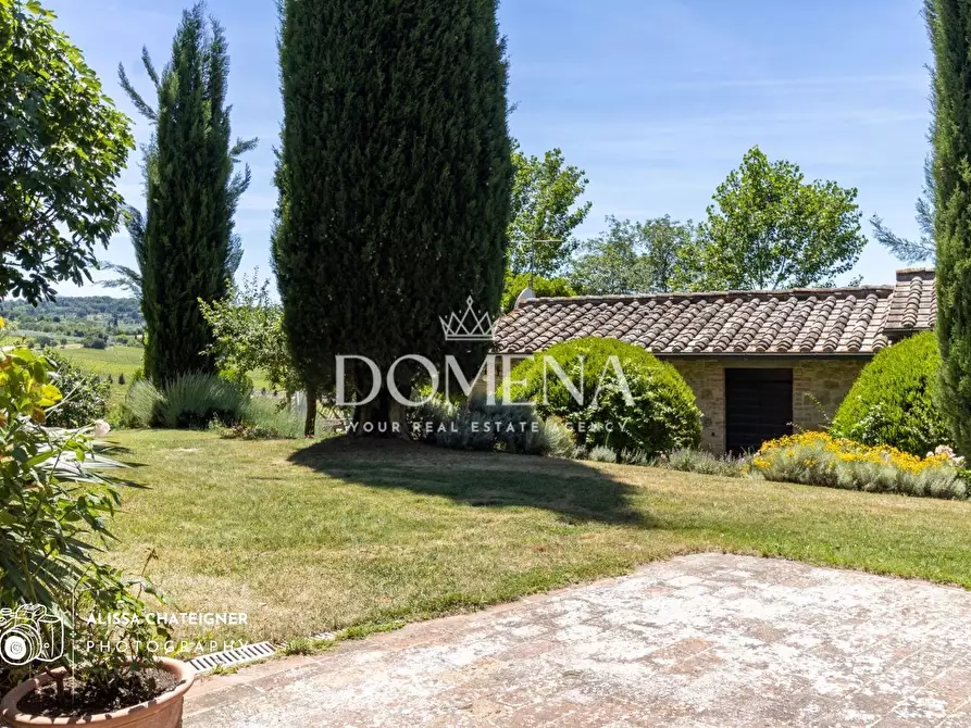 Immagine 36 di Casa colonica in vendita  a Montepulciano