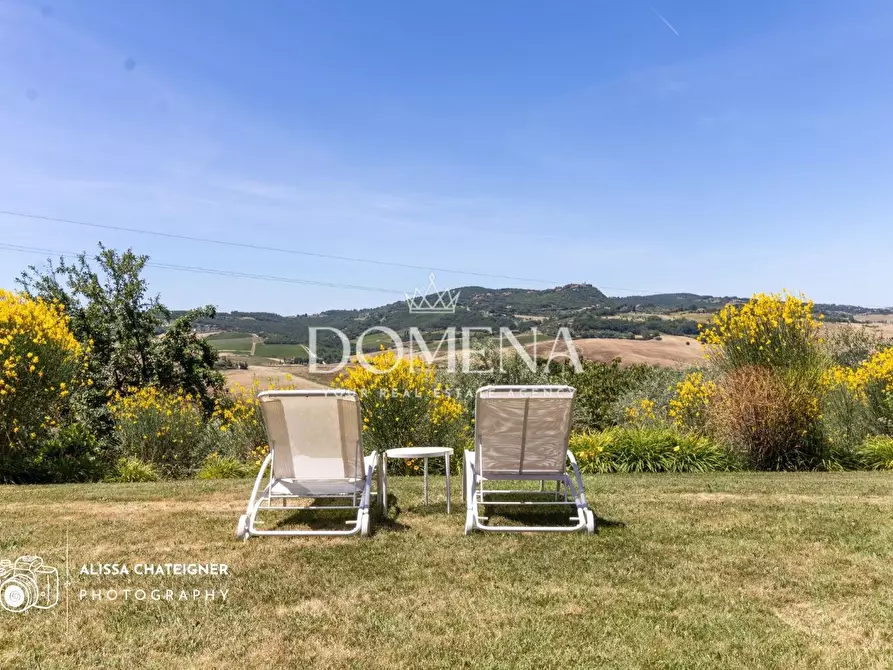 Immagine 13 di Casa colonica in vendita  a Montepulciano
