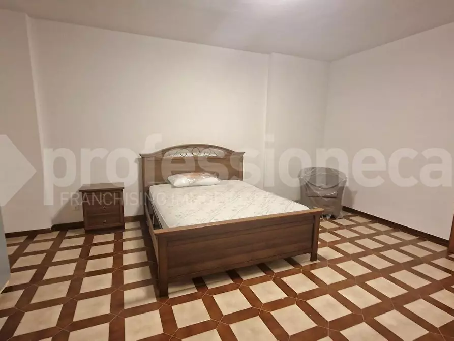 Immagine 8 di Appartamento in affitto  a Pisa