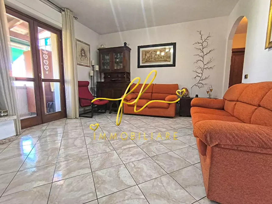 Immagine 4 di Appartamento in vendita  a Castagneto Carducci