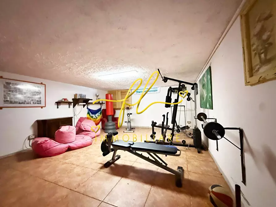 Immagine 41 di Casa colonica in vendita  a Rosignano Marittimo