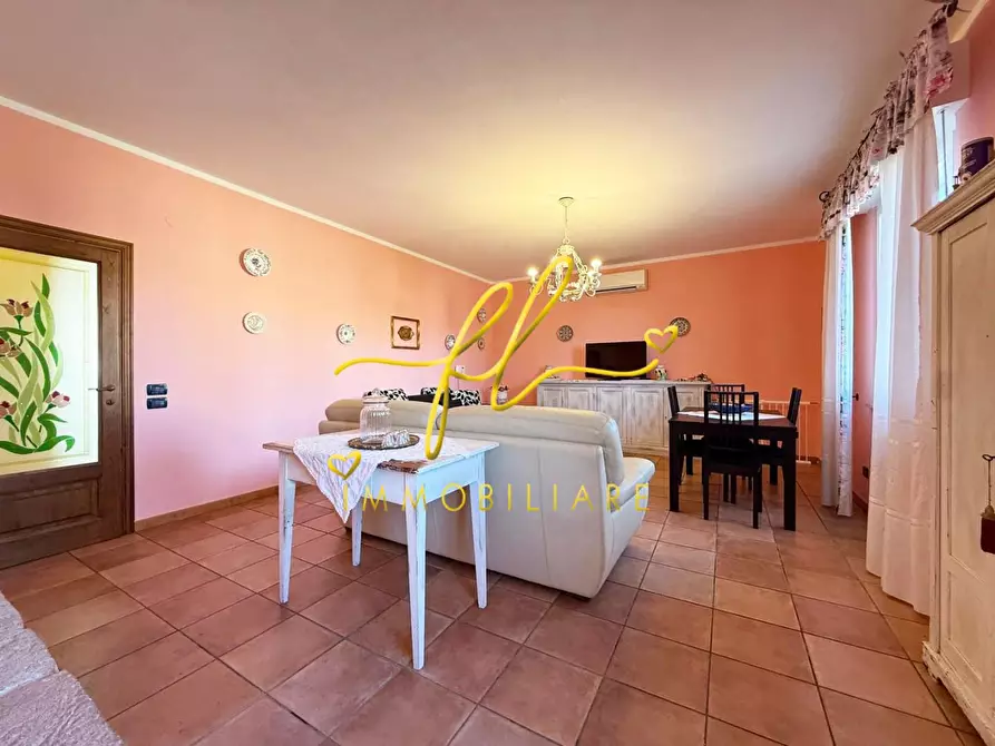 Immagine 10 di Casa colonica in vendita  a Rosignano Marittimo