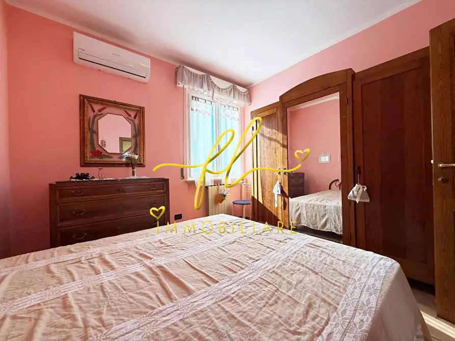 Immagine 21 di Casa colonica in vendita  a Rosignano Marittimo