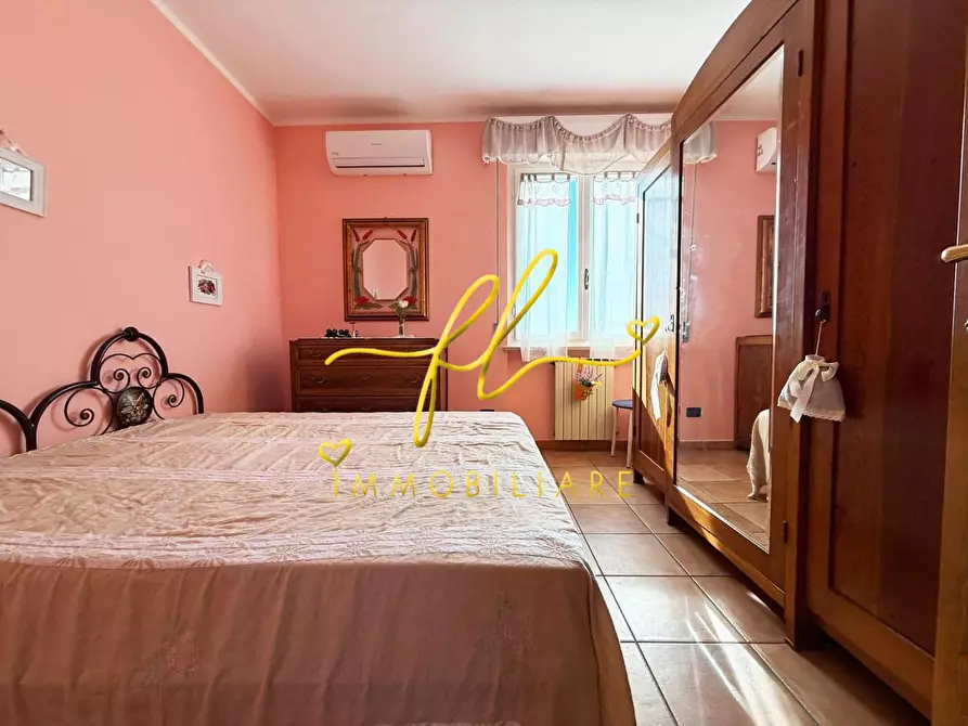 Immagine 22 di Casa colonica in vendita  a Rosignano Marittimo