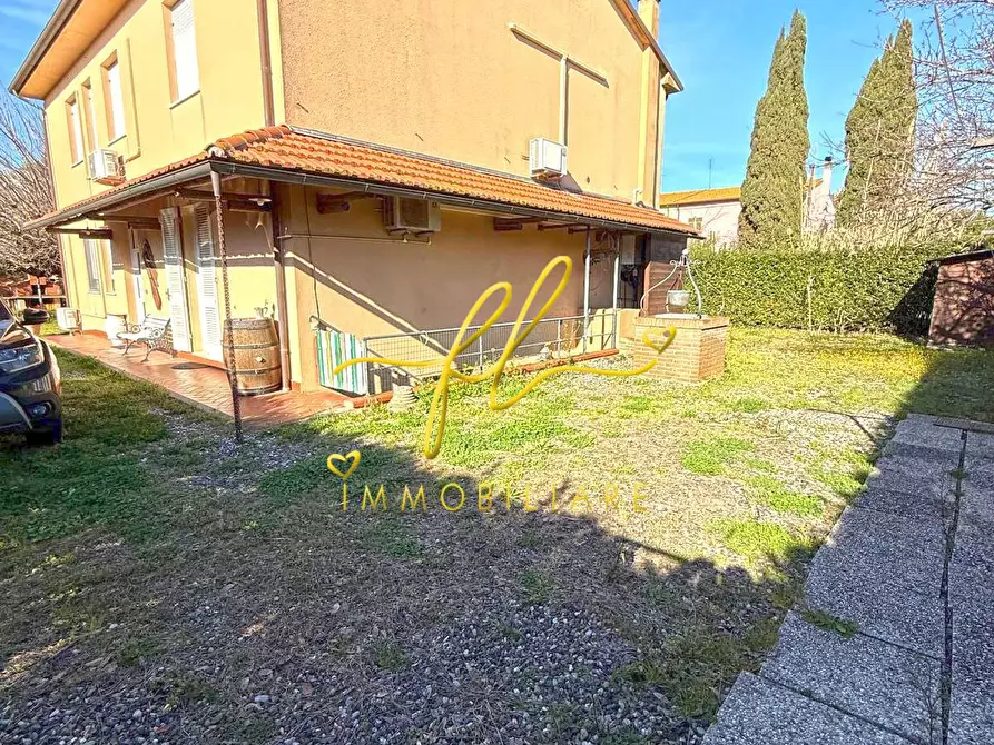 Immagine 61 di Casa colonica in vendita  a Rosignano Marittimo