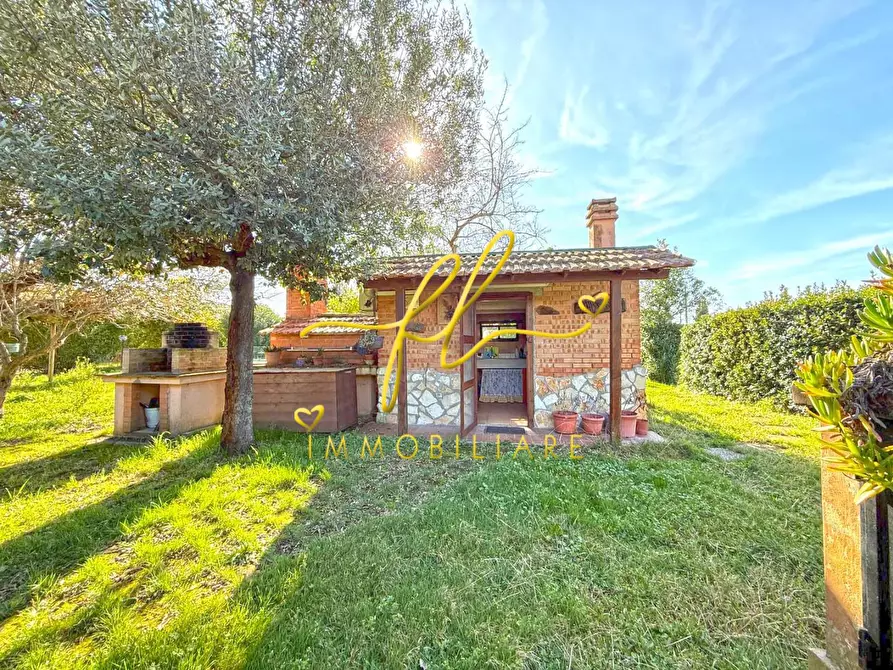 Immagine 45 di Casa colonica in vendita  a Rosignano Marittimo
