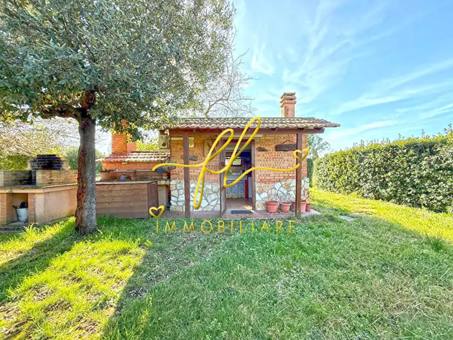 Immagine 47 di Casa colonica in vendita  a Rosignano Marittimo