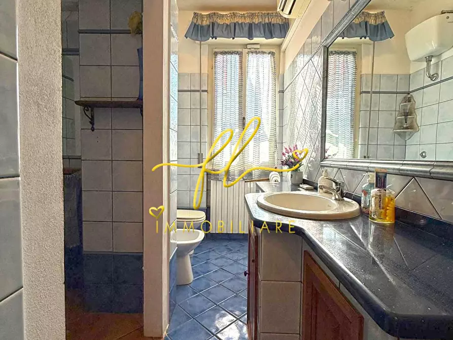 Immagine 35 di Casa colonica in vendita  a Rosignano Marittimo