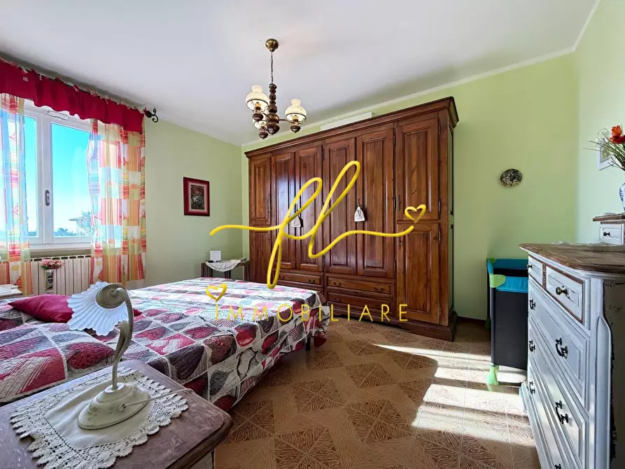Immagine 32 di Casa colonica in vendita  a Rosignano Marittimo