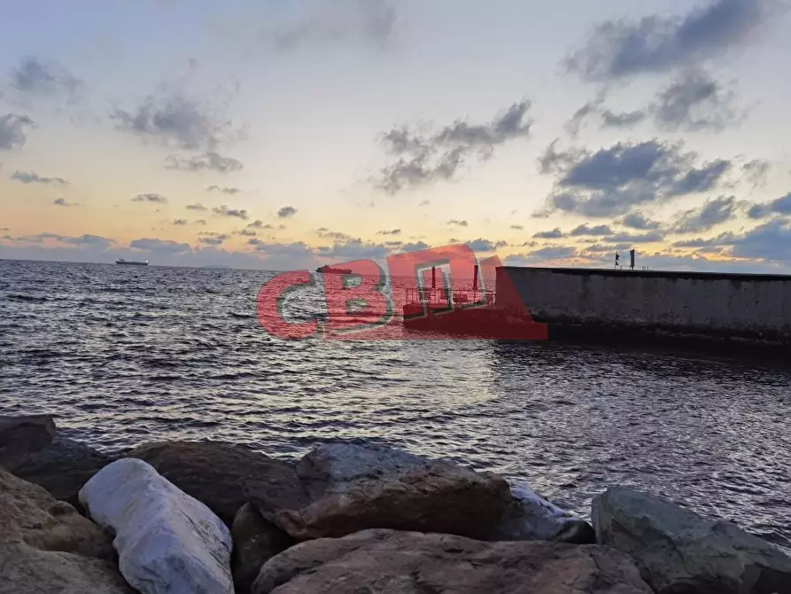 Immagine 34 di Appartamento in vendita  a Livorno