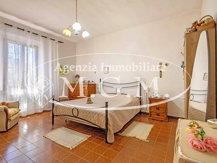 Immagine 23 di Casa indipendente in vendita  a Santa Maria A Monte