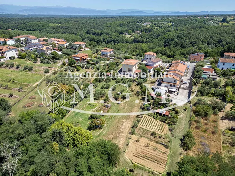 Immagine 5 di Casa indipendente in vendita  a Santa Maria A Monte