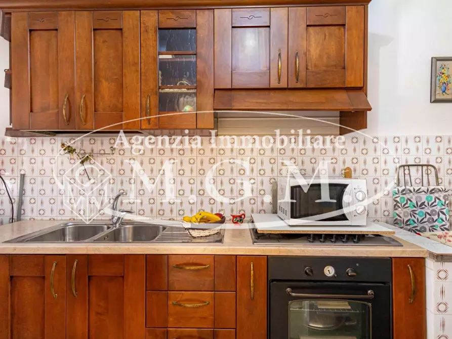 Immagine 11 di Casa indipendente in vendita  a Santa Maria A Monte