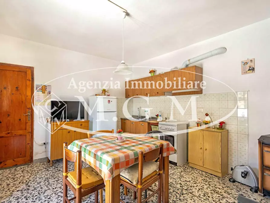 Immagine 24 di Casa indipendente in vendita  a Santa Maria A Monte