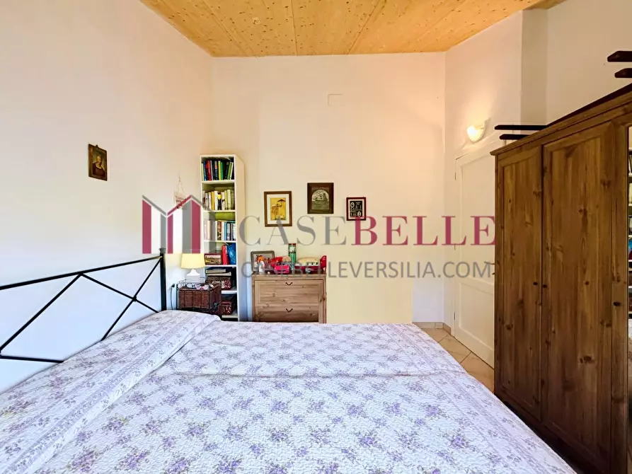 Immagine 20 di Casa trifamiliare in vendita  a Pietrasanta