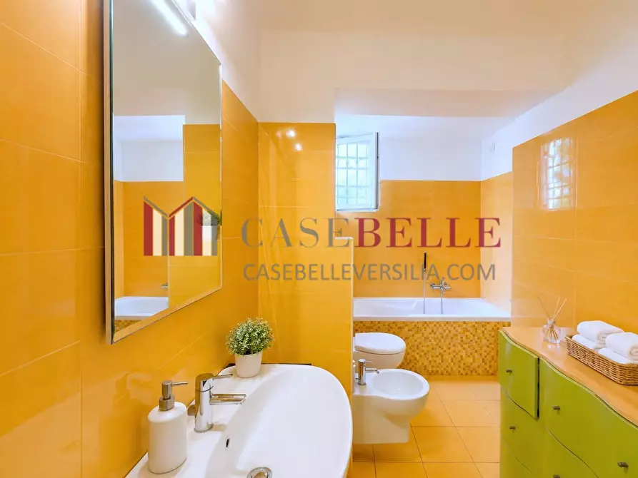 Immagine 32 di Casa trifamiliare in vendita  a Pietrasanta