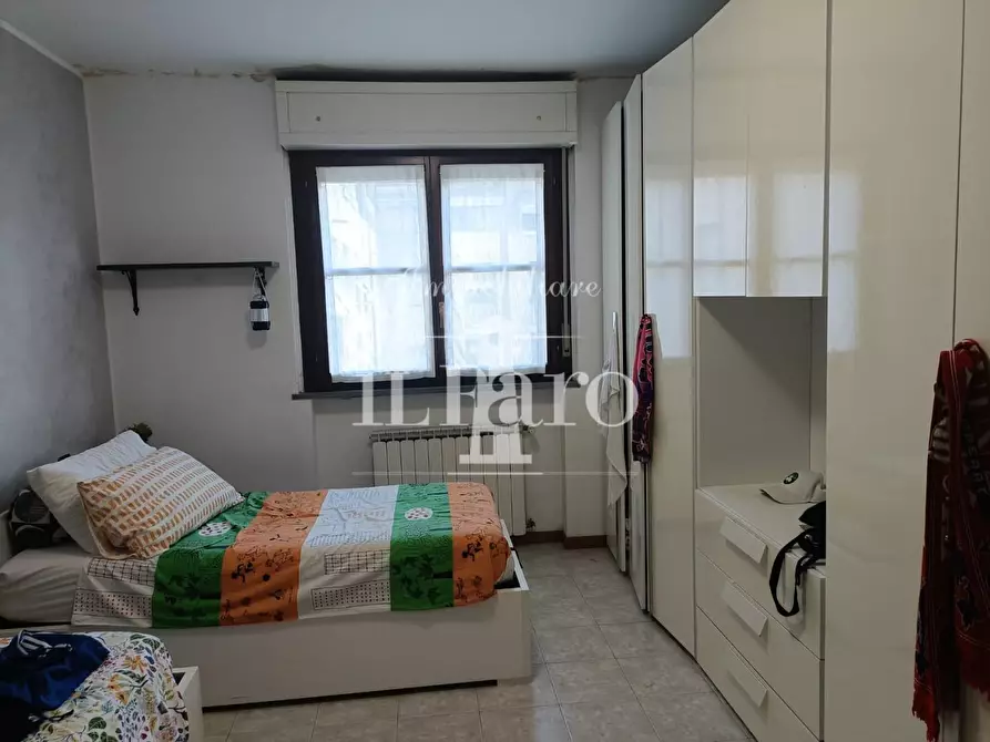 Immagine 16 di Appartamento in vendita  a Firenze