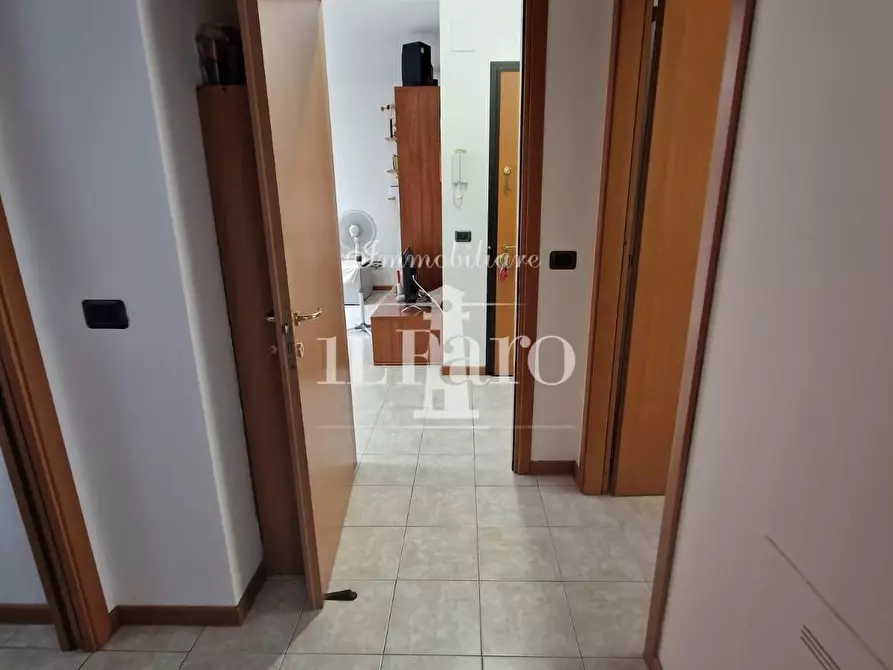Immagine 13 di Appartamento in vendita  a Firenze