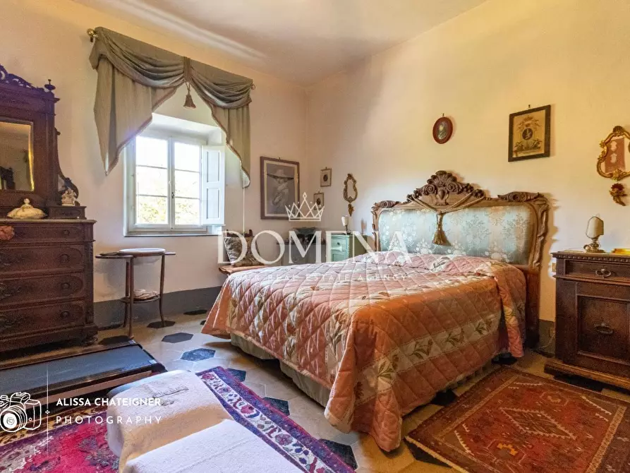 Immagine 24 di Villa in vendita  a Bucine
