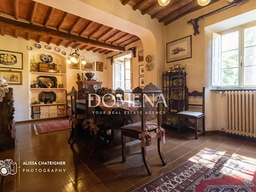 Immagine 15 di Villa in vendita  a Bucine