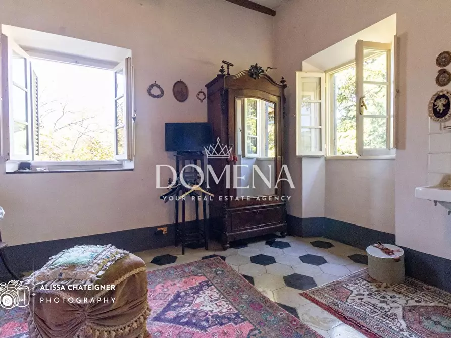 Immagine 22 di Villa in vendita  a Bucine