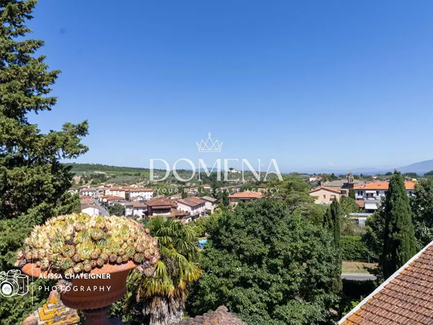 Immagine 30 di Villa in vendita  a Bucine