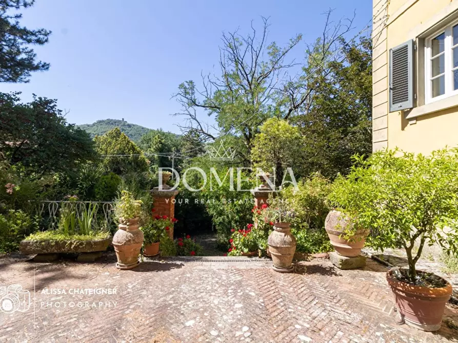 Immagine 7 di Villa in vendita  a Bucine