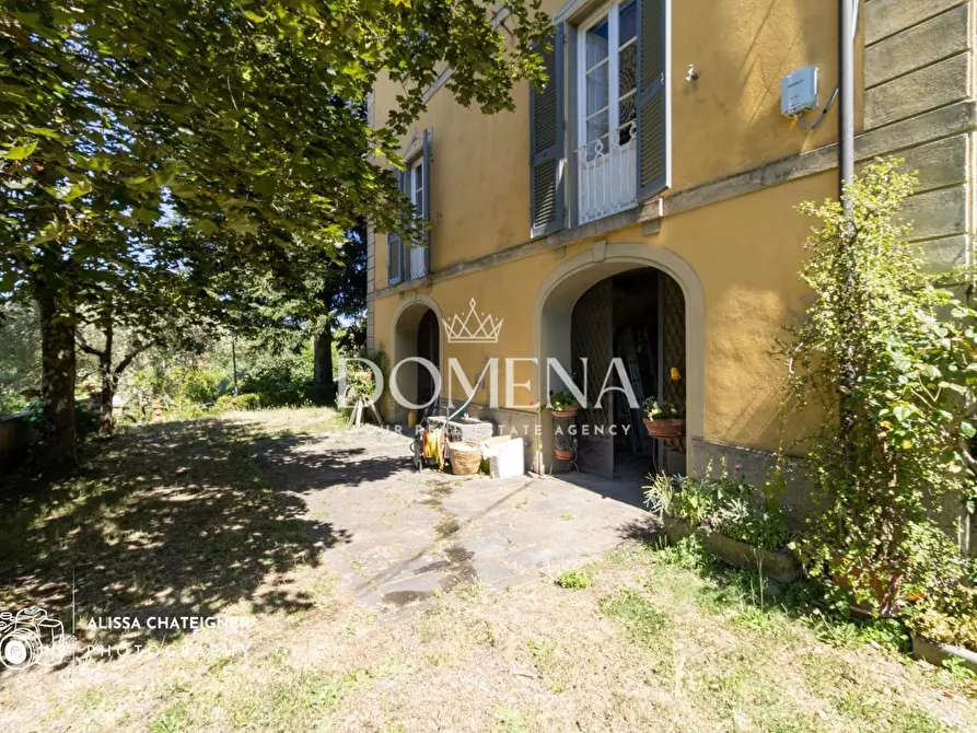 Immagine 25 di Villa in vendita  a Bucine