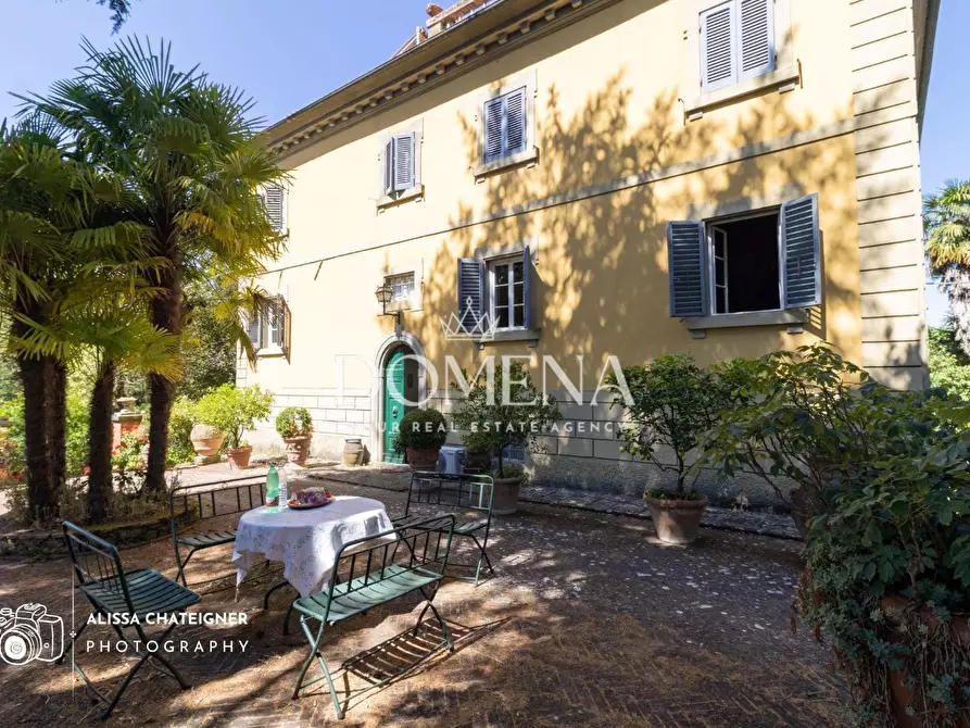 Immagine 6 di Villa in vendita  a Bucine