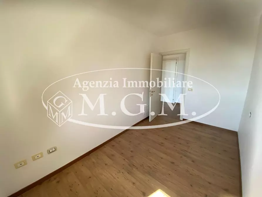 Immagine 21 di Appartamento in vendita  a Santa Maria A Monte