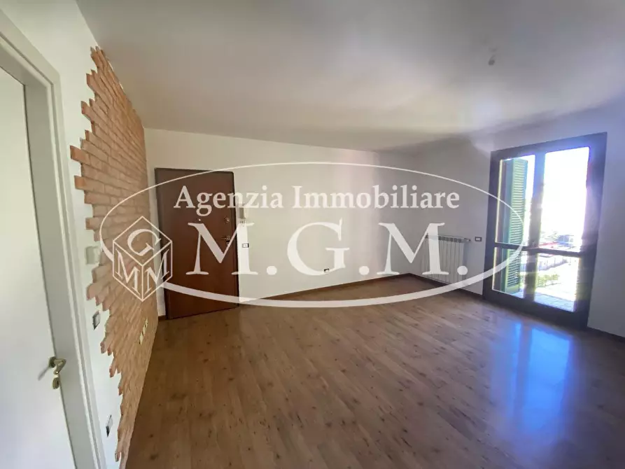 Immagine 8 di Appartamento in vendita  a Santa Maria A Monte