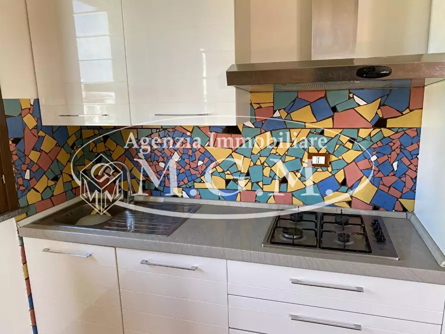 Immagine 10 di Appartamento in vendita  a Santa Maria A Monte