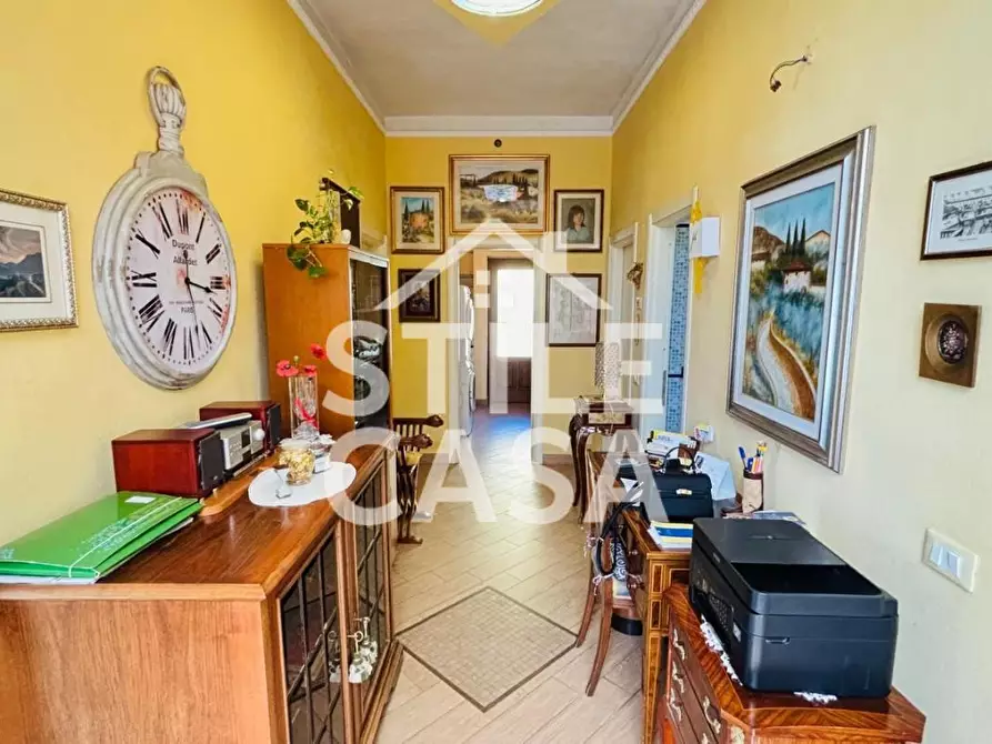 Immagine 42 di Villa in vendita  a Pescia