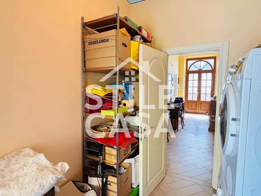 Immagine 26 di Villa in vendita  a Pescia