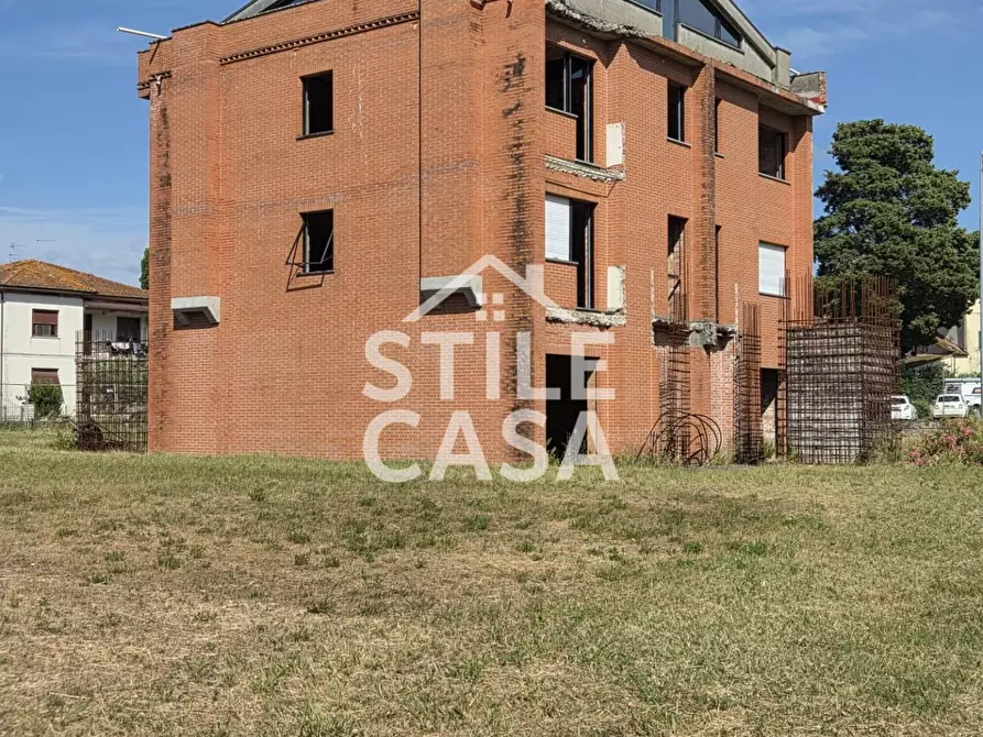 Immagine 10 di Casa indipendente in vendita  a Capannori
