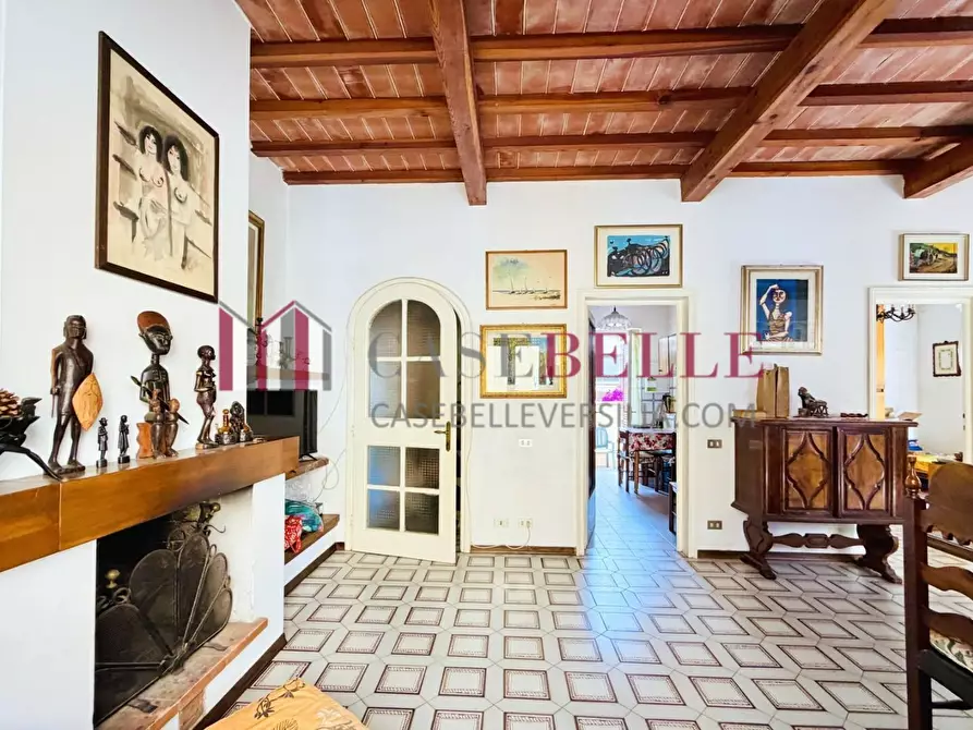 Immagine 5 di Casa indipendente in vendita  a Camaiore
