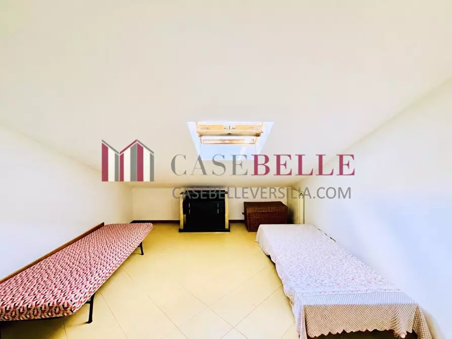 Immagine 42 di Casa indipendente in vendita  a Camaiore