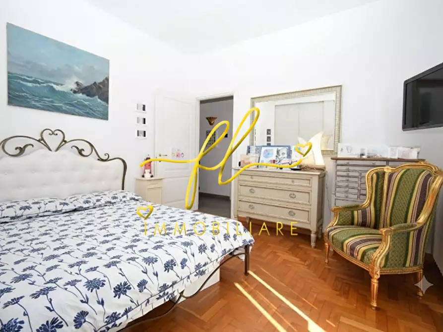 Immagine 8 di Appartamento in vendita  a Livorno