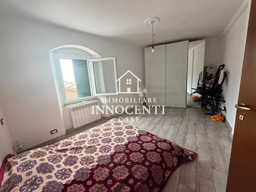 Immagine 16 di Terratetto in vendita  a Massa