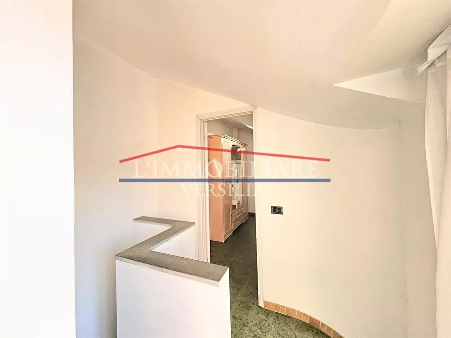 Immagine 12 di Appartamento in vendita  a Massa