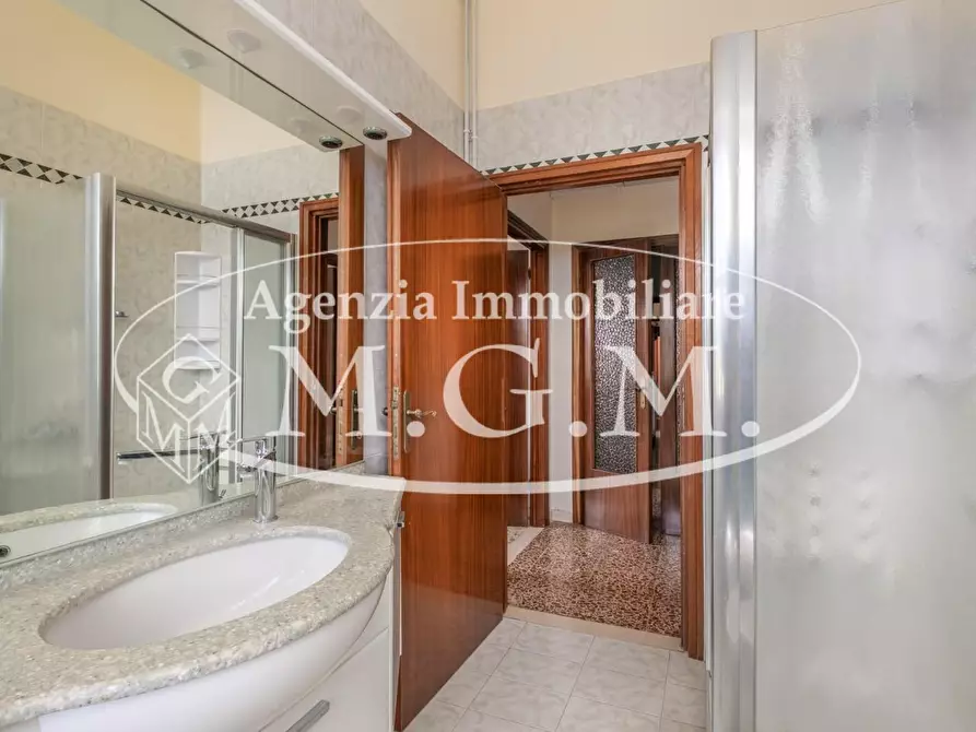 Immagine 23 di Appartamento in vendita  a Calcinaia