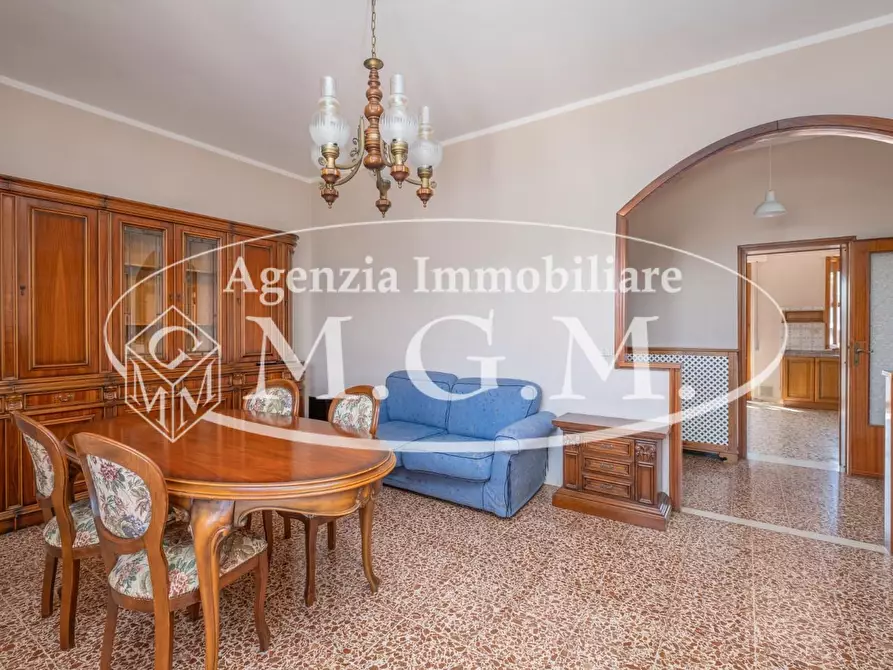 Immagine 11 di Appartamento in vendita  a Calcinaia
