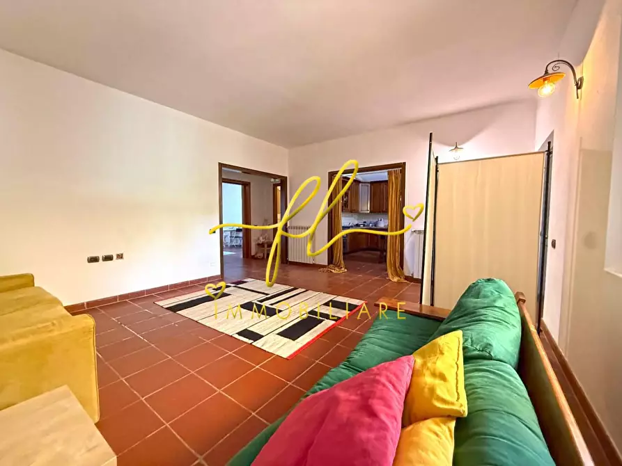 Immagine 9 di Appartamento in vendita  a Castagneto Carducci