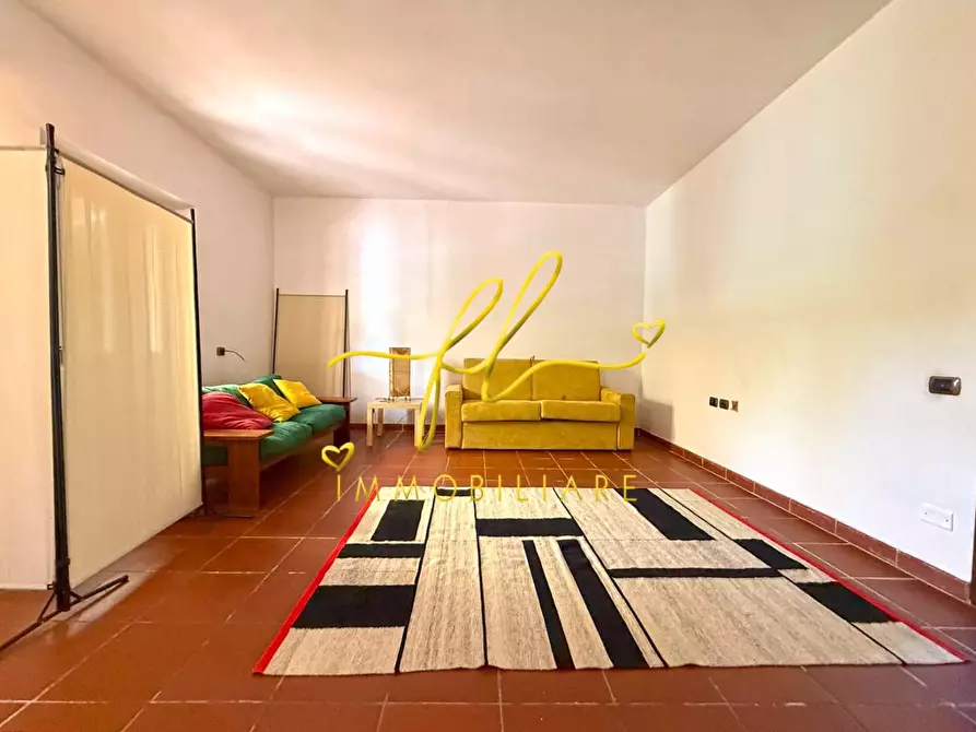 Immagine 10 di Appartamento in vendita  a Castagneto Carducci