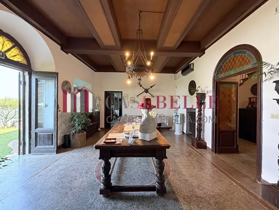 Immagine 4 di Immobile di prestigio in vendita  a Camaiore